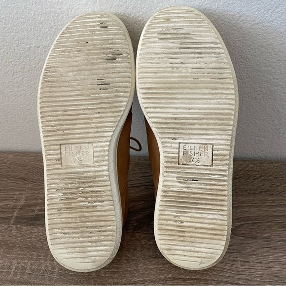 Eileen Fisher Kipling Tumbled Nubuck Sneakers, Wheat, Size 7.5 - Picture 6 of 6